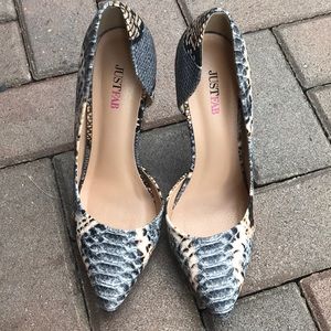 Just Fab stiletto snake print heels